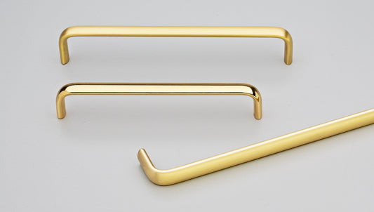 Trumpet Handle 224mm C to C Polished Brass Gloss in Polished Brass Gloss