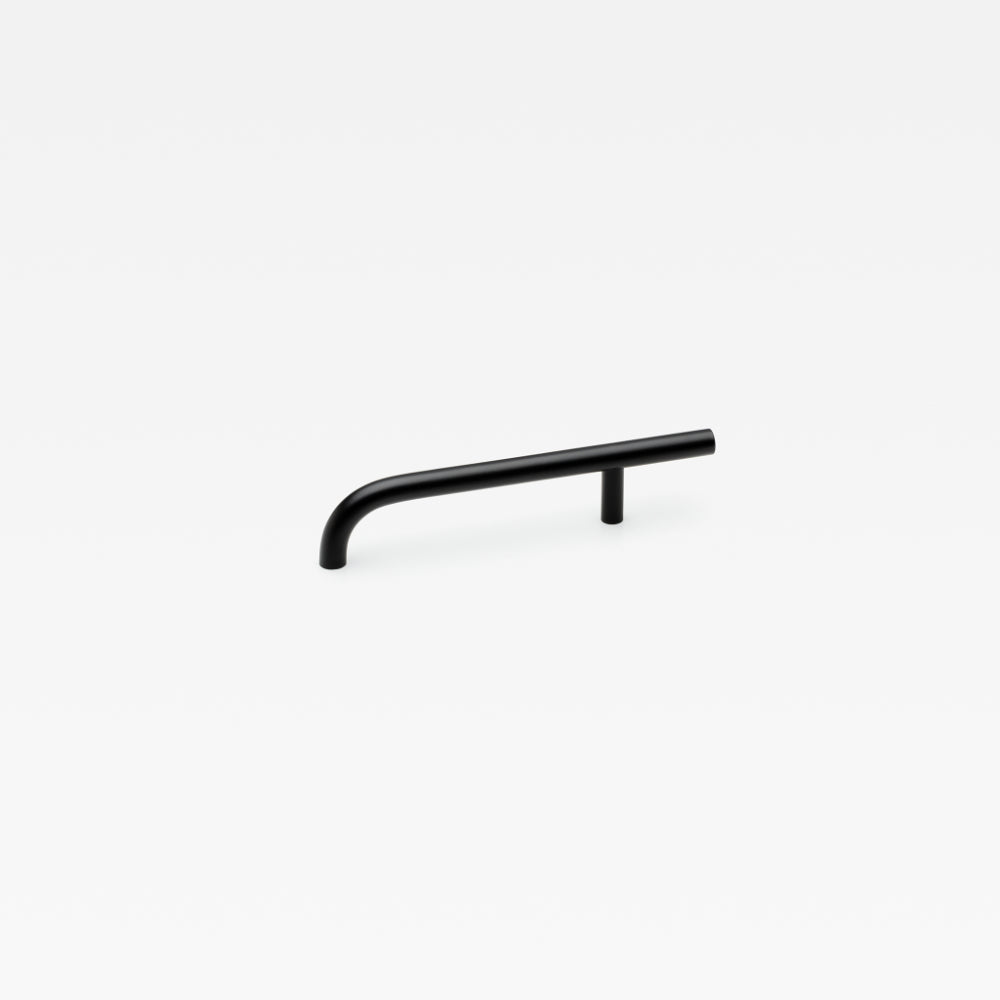 Brera Handle Black Small 180mm in Black