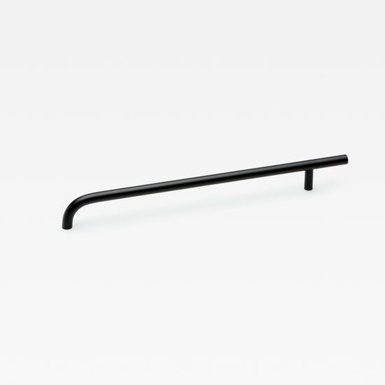 Brera Handle Black Medium

Medium in Black