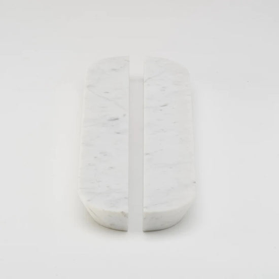 Dot Marble Handle Carrara Large in Carrara Marble