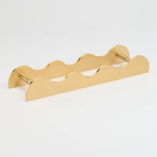 Lo & Co Karu Entry Pull in Brass