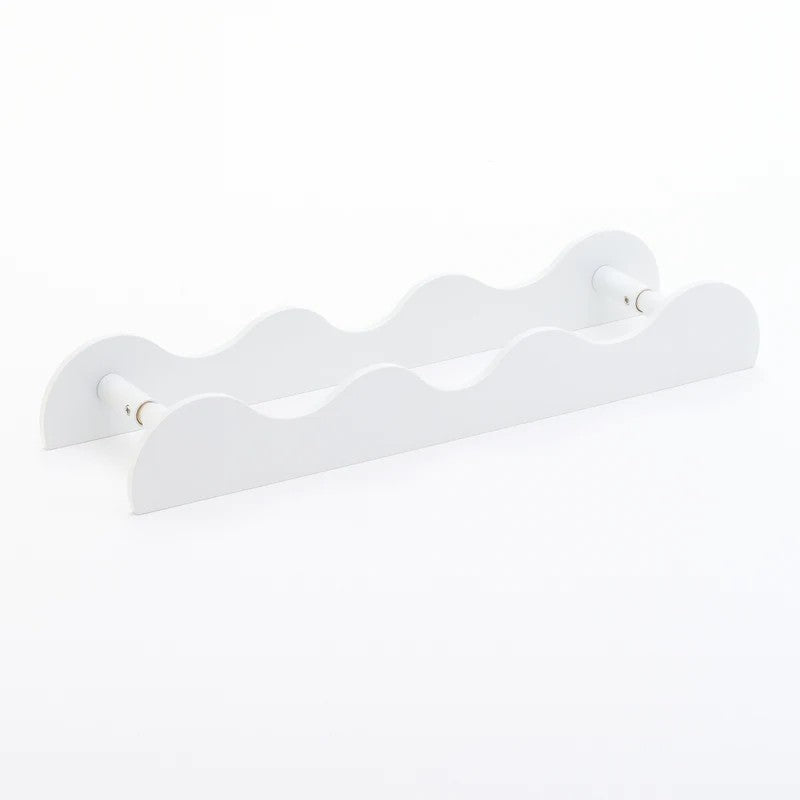 Lo & Co Karu Entry Pull in White