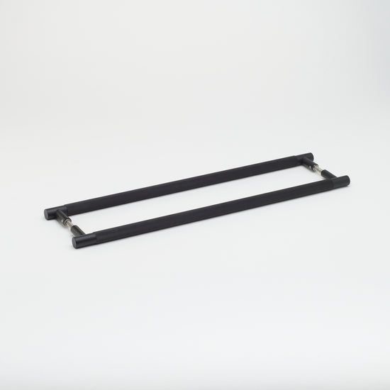 Lo & Co Linear Entry Pull in Black