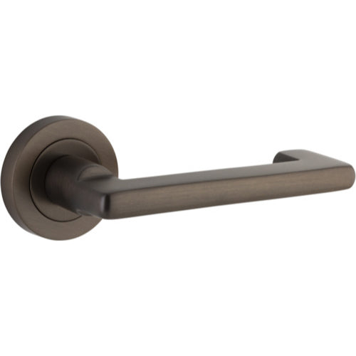 Door Lever Baltimore Return Round Rose Signature Brass D52xP58mm

(Latch/Lock Sold Separately) in Signature Brass