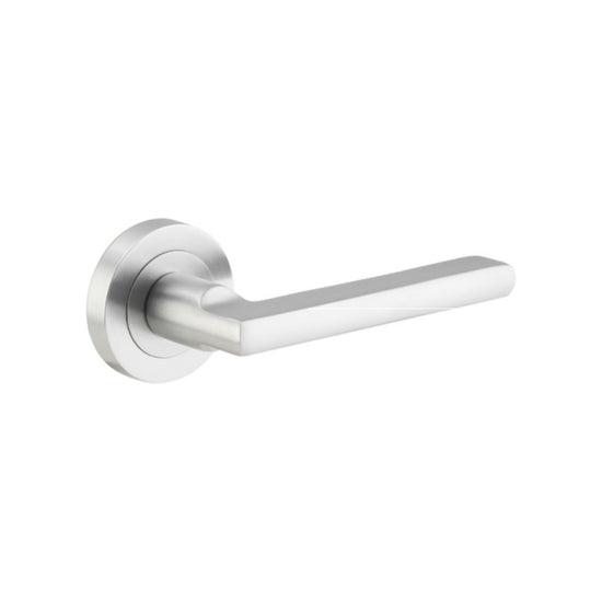 Door Lever Baltimore Round Rose Pair Brushed Chrome D52xP58mm

(Latch/Lock Sold Separately) in Brushed Chrome